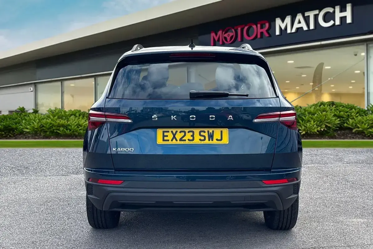 Used Skoda Karoq SE Drive 2023 Blue SUV