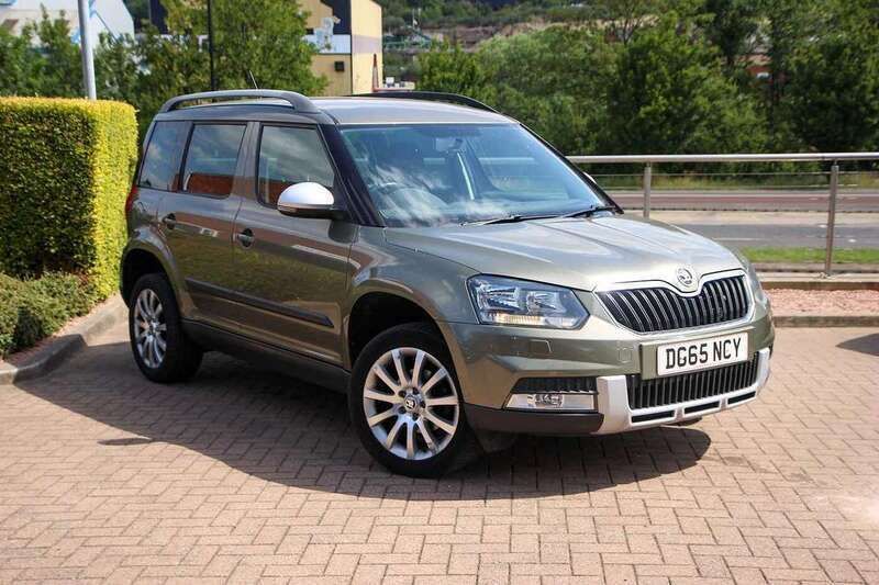 Green Used 2015 Skoda Yeti Outdoor SE SUV | £9,845 (Fair price) - Image 1/4