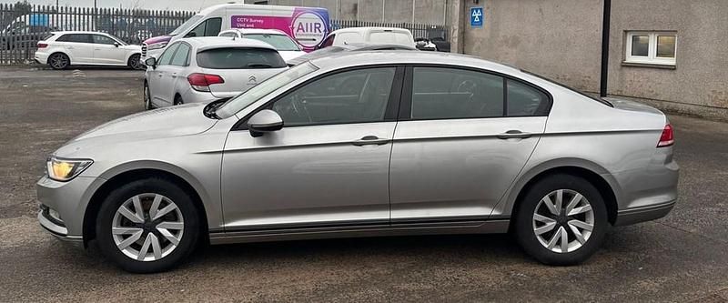 Begagnad VW Passat S 120 HK (88 kW) 2015 Silver Sedan