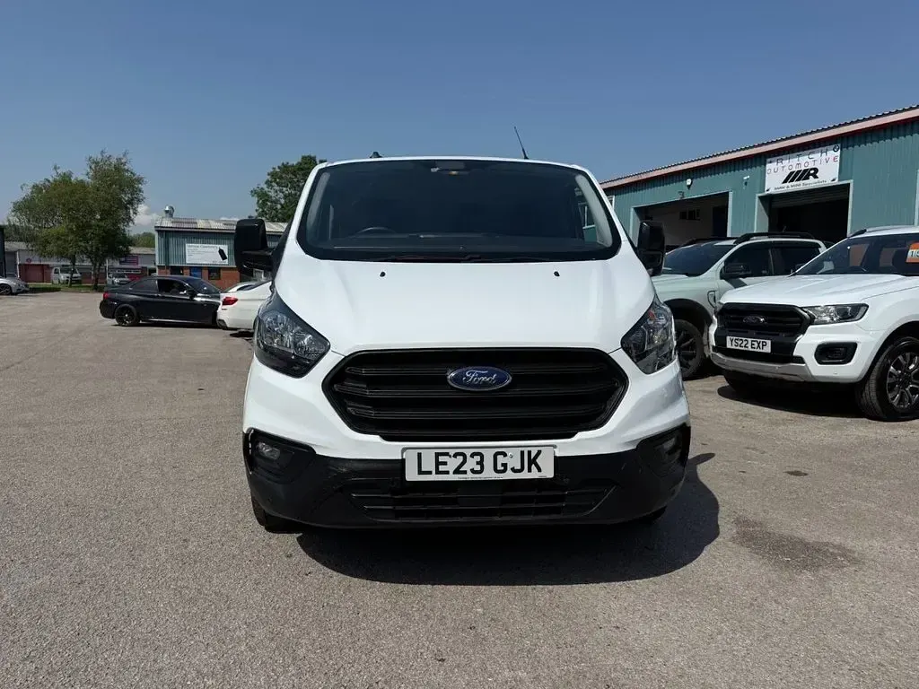 Used Ford Transit Custom S 130 HP (95 kW) 2023 White Van