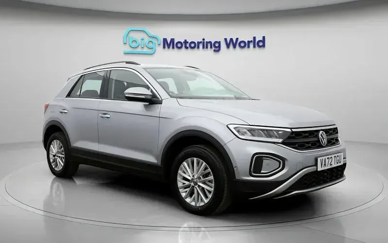 Used VW T-Roc Life 150 HP (110 kW) 2025 SUV