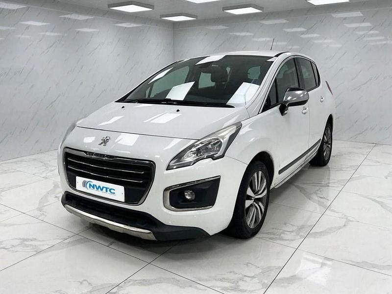 Used Peugeot 3008 Active 2015 White Hatchback