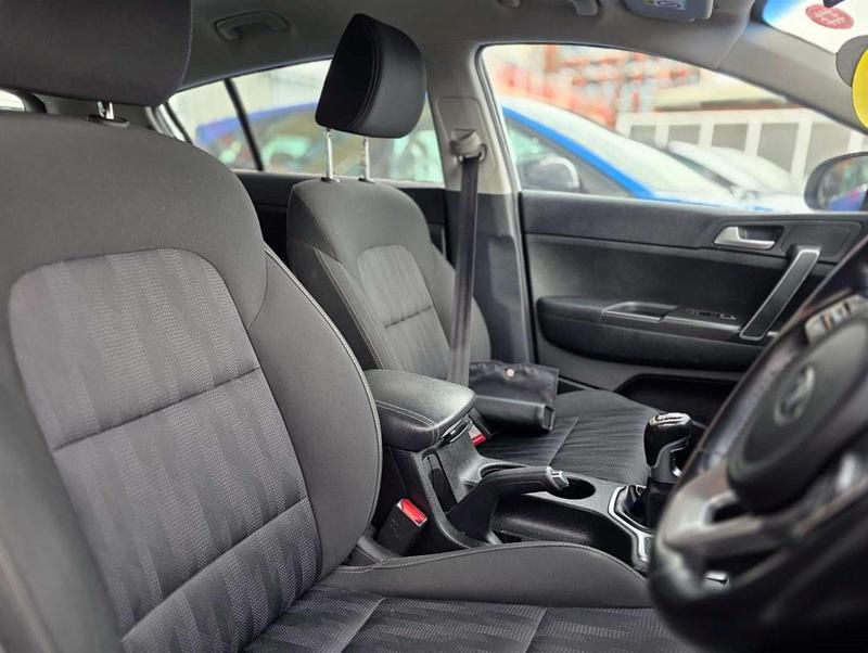 Used Kia Sportage 130 HP (95 kW) 2018 White SUV