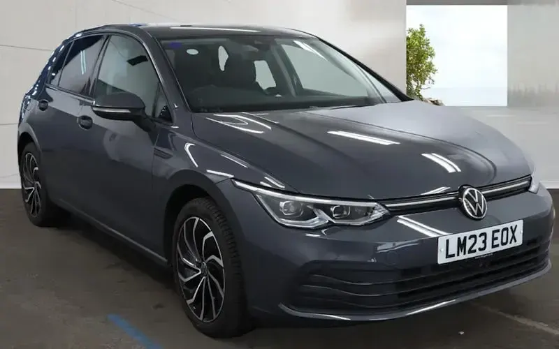 Used VW Golf VIII Edition 131 HP (96 kW) 2023 Hatchback