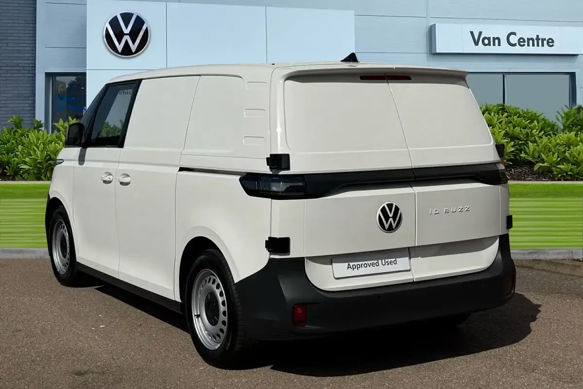Usado VW ID. Buzz 210 kW (286 HP) 2024 Branco Monovolume