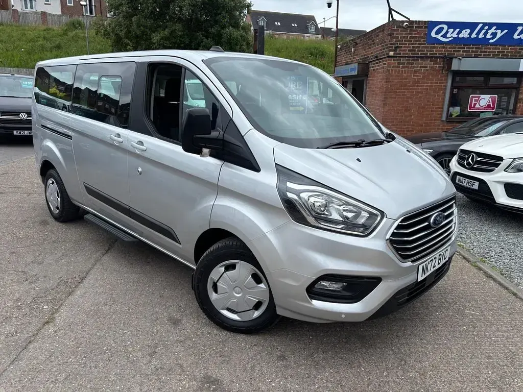 Used Ford Tourneo Custom S 2022 Silver Van