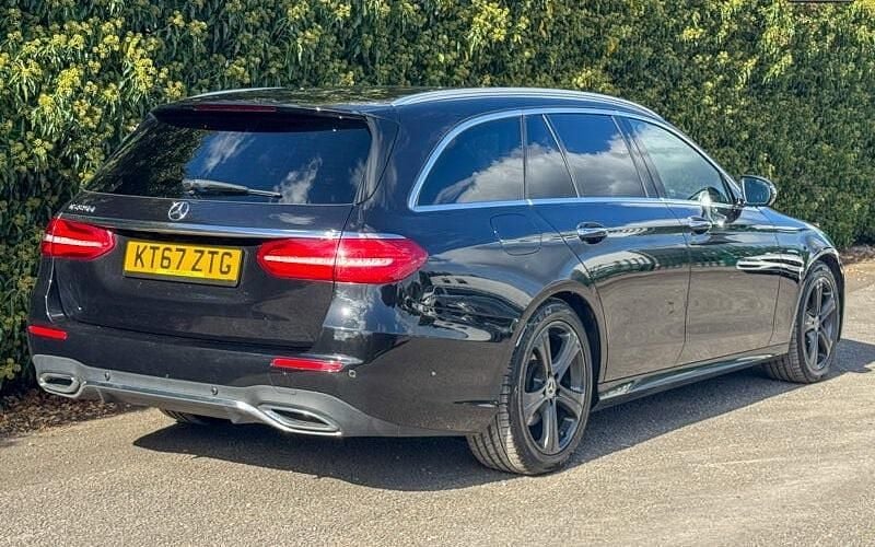 Used Mercedes E220 AMG Line Premium 194 HP (142 kW) 2019 Estate