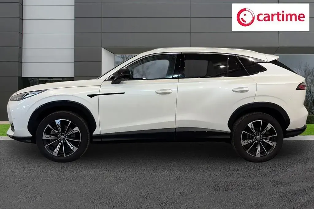 Used MG HS SE 170 HP (125 kW) 2025 White SUV