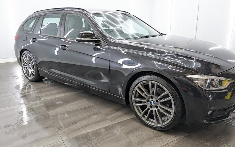 Used BMW 320 Efficient Dynamics 163 HP (119 kW) 2019 Black Estate