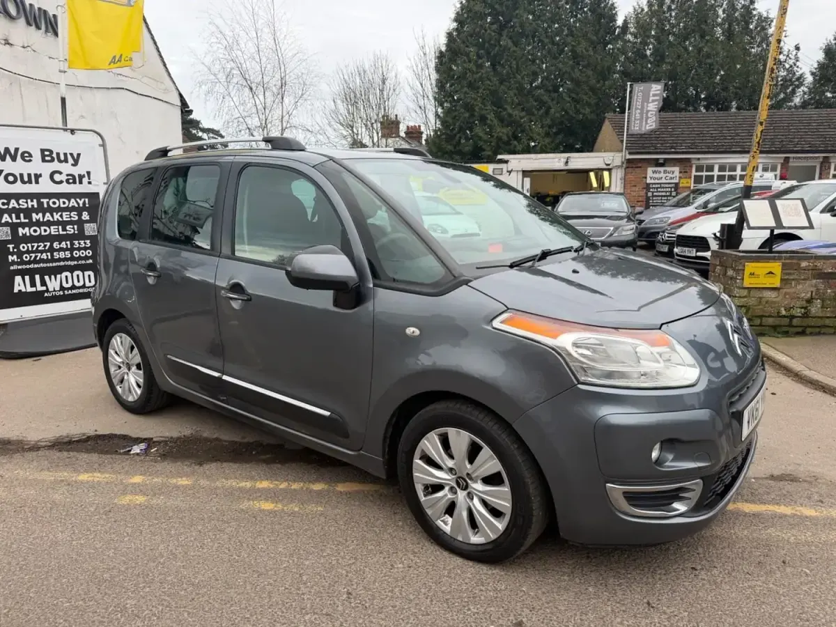 Używany Citroën C3 Picasso Exclusive 90 KM (66 kW) 2011 Szary Minivan