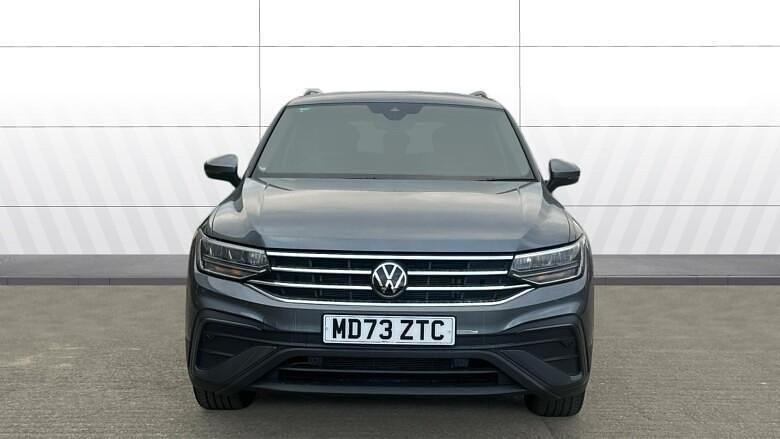 Used VW Tiguan Allspace Life 150 HP (110 kW) 2023 Grey SUV