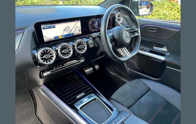 Used Mercedes B200 Executive 161 HP (118 kW) 2023 Grey MPV