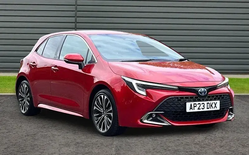 Used Toyota Corolla Design 140 HP (102 kW) 2023 Hatchback