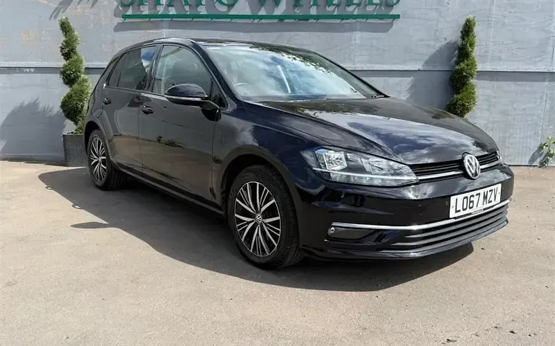 Używany VW Golf VII SE 125 KM (91 kW) 2018 Hatchback