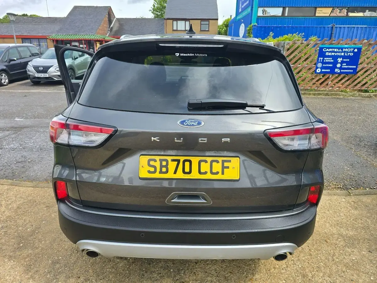 Used Ford Kuga Titanium 120 HP (88 kW) 2020 Grey SUV
