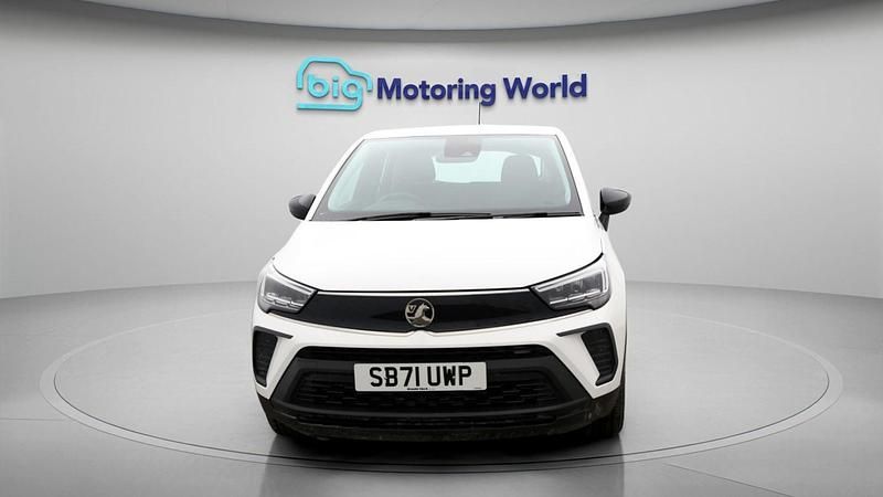 Used Vauxhall Crossland Edition 83 HP (61 kW) 2021 White SUV