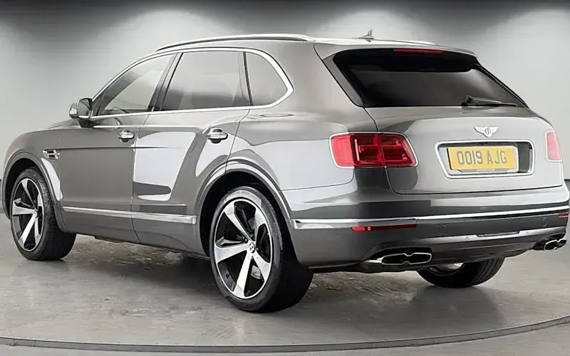 Used Bentley Bentayga 550 HP (404 kW) 2019 SUV