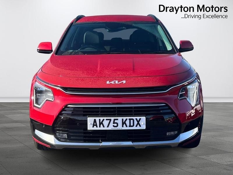 New Kia Niro 139 HP (102 kW) 2025 Red SUV