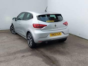 Używany Renault Clio V Version S 90 KM (66 kW) 2021 Srebrny Hatchback