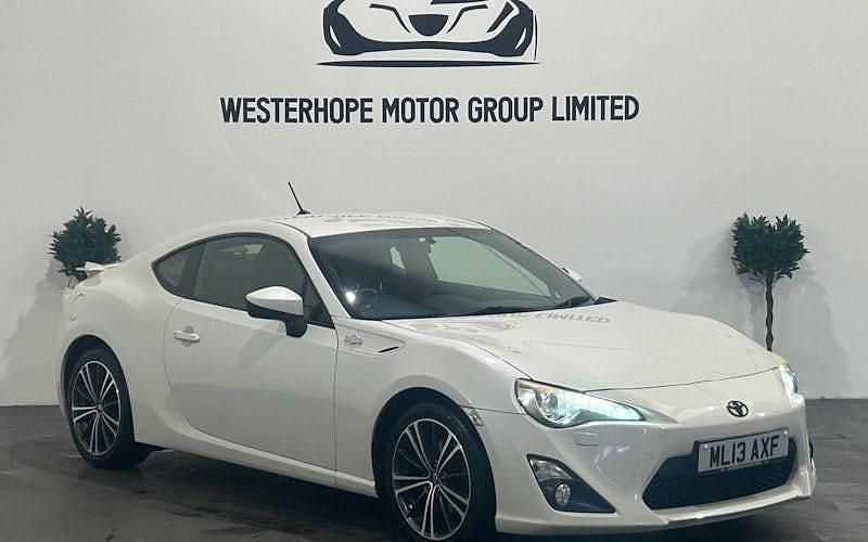 Used 2016 Toyota GT86 GT Coupe | £12,000 (Super price) - Image 1/4