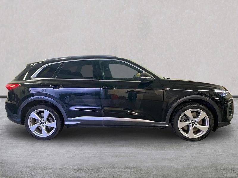 Used Audi Q5 S-Line 204 HP (150 kW) 2025 Black SUV