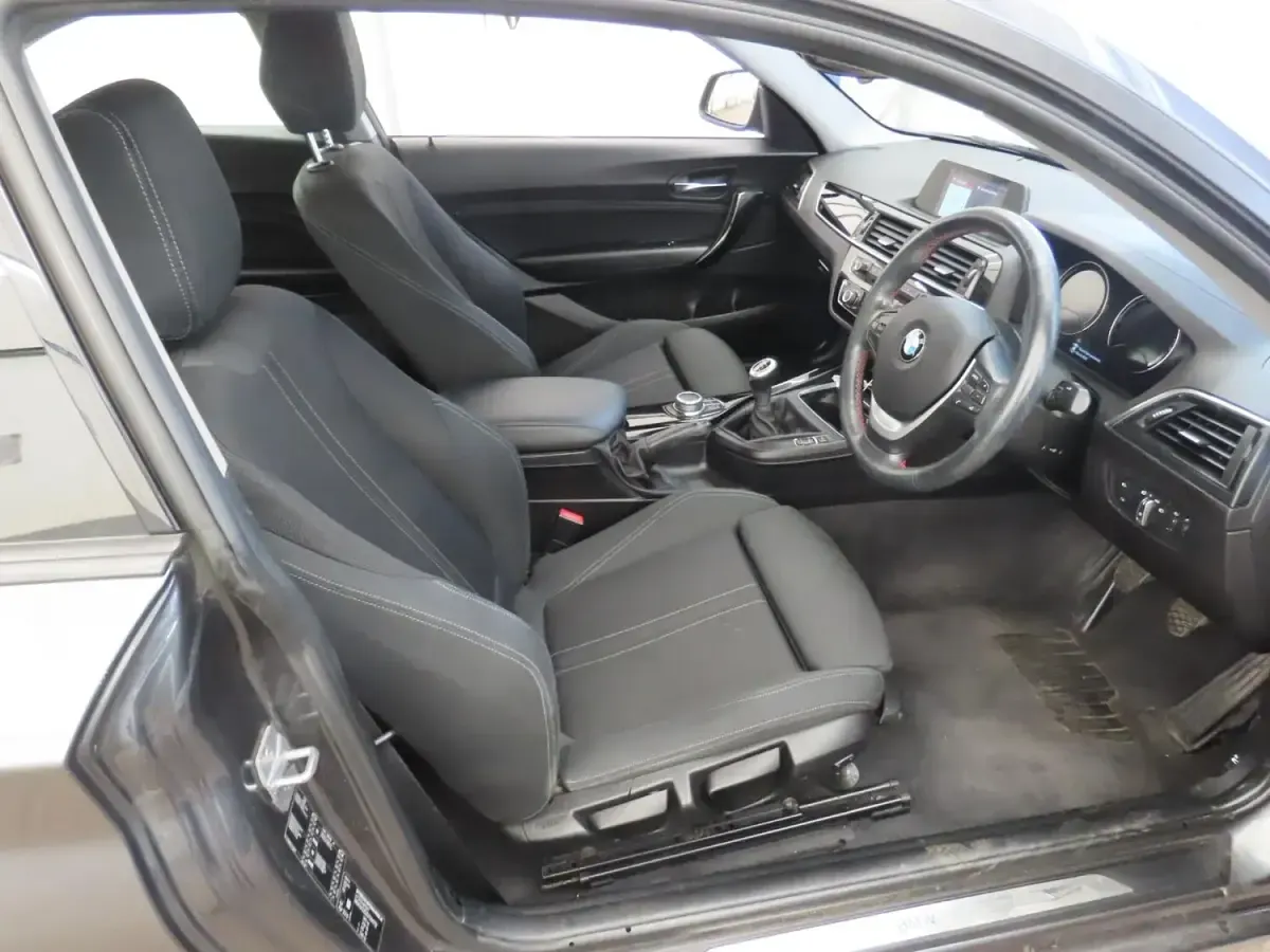 Used BMW 218 Sport Line 134 HP (98 kW) 2019 Grey Coupe