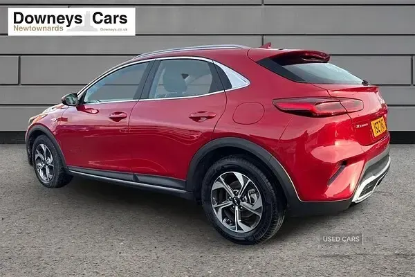 Used Kia XCeed 2025 Red SUV