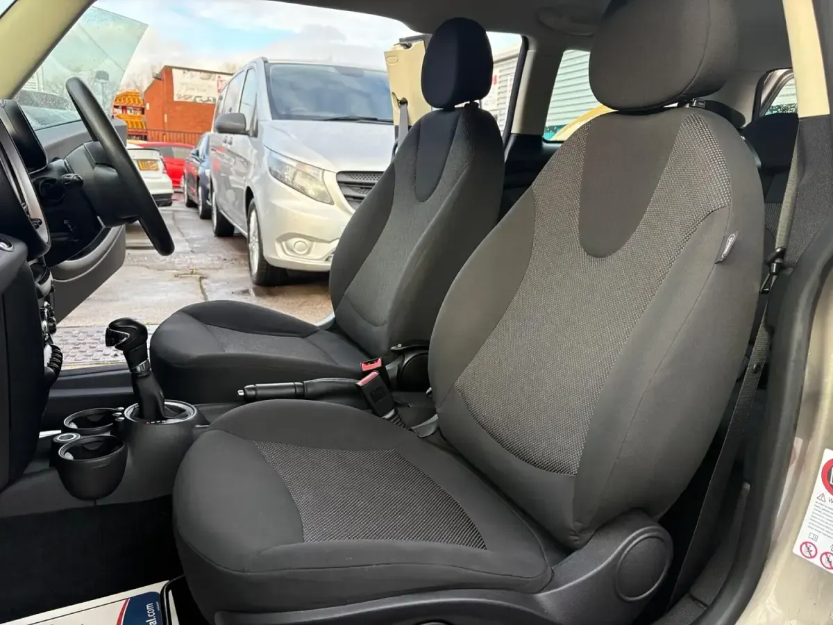 Used Mini Cooper Clubman 2012 Silver Estate