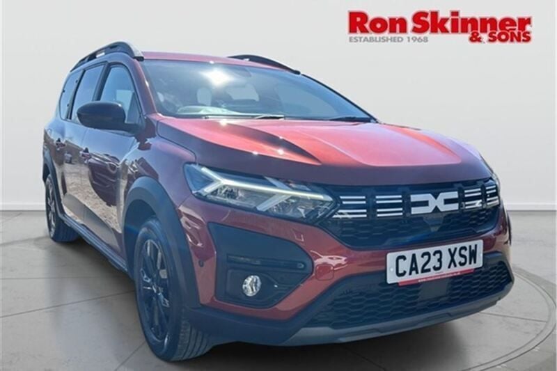 Brown Used 2023 Dacia Jogger Extreme MPV | £17,299 (Fair price) - Image 1/4