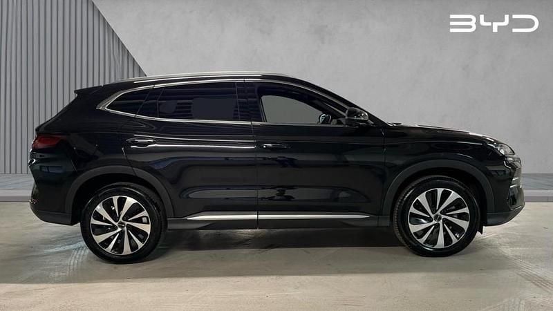 Used BYD Seal U Boost 218 HP (160 kW) 2025 Black SUV