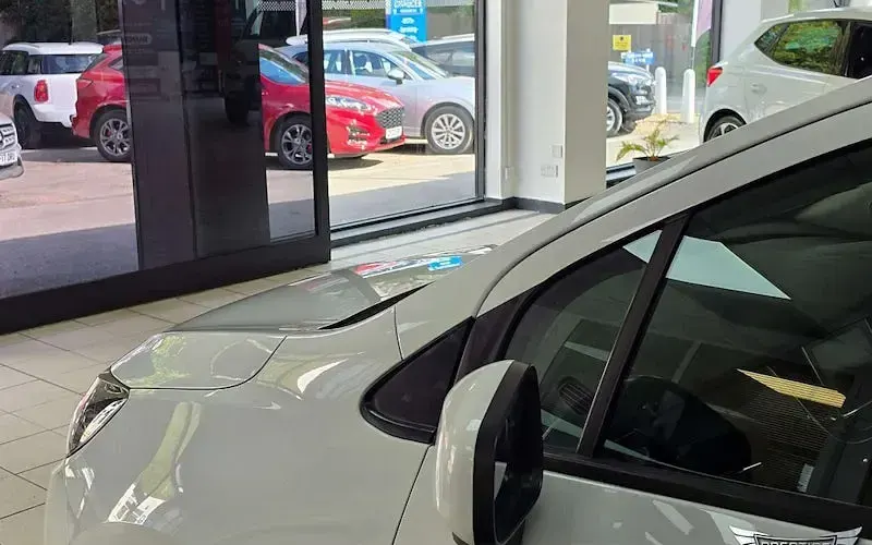Used Vauxhall Mokka Design Edition 140 HP (102 kW) 2017 White SUV