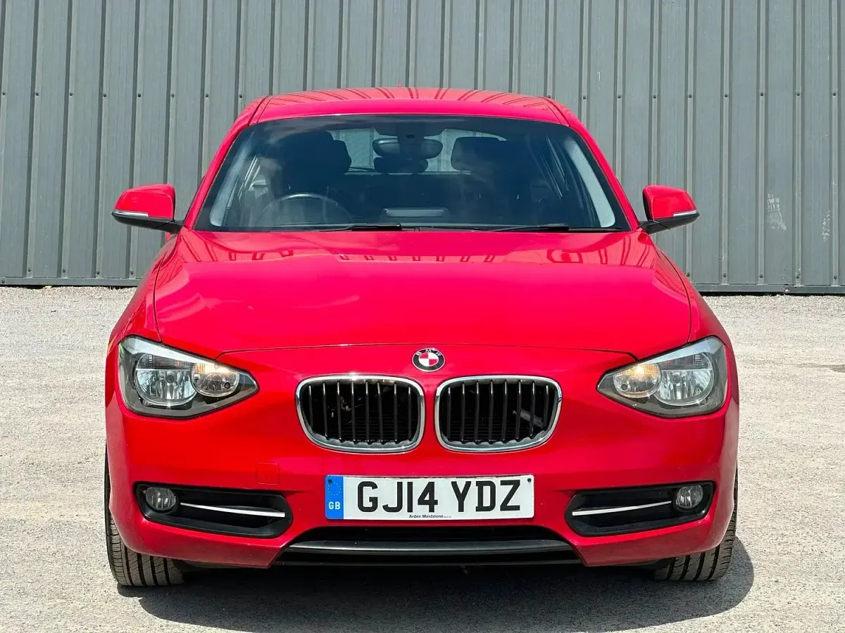 Used BMW 116 Sport Line 136 HP (100 kW) 2014 Red Hatchback