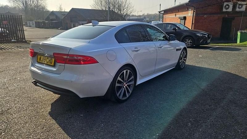 Used Jaguar XE S 180 HP (132 kW) 2019 White Sedan