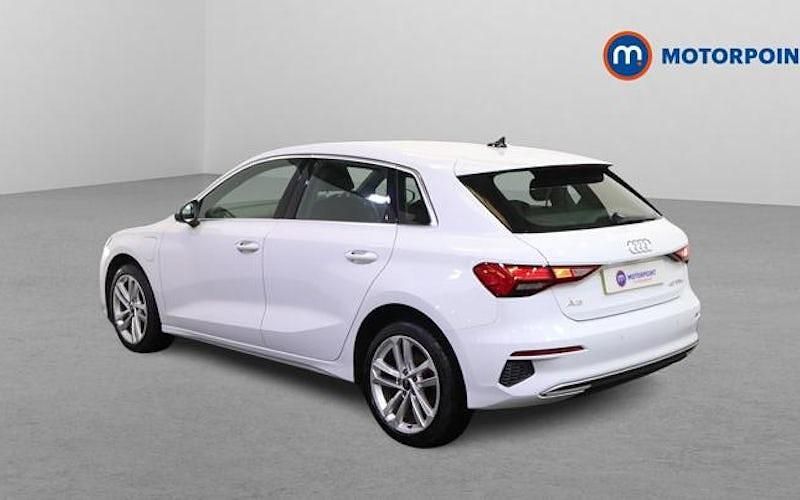 Used Audi A3 Sportback e-tron Sport 204 HP (150 kW) 2025 Hatchback