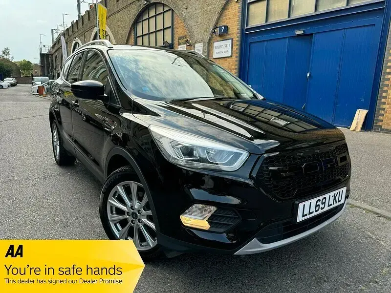 Used Ford Kuga Titanium 120 HP (88 kW) 2019 Black SUV