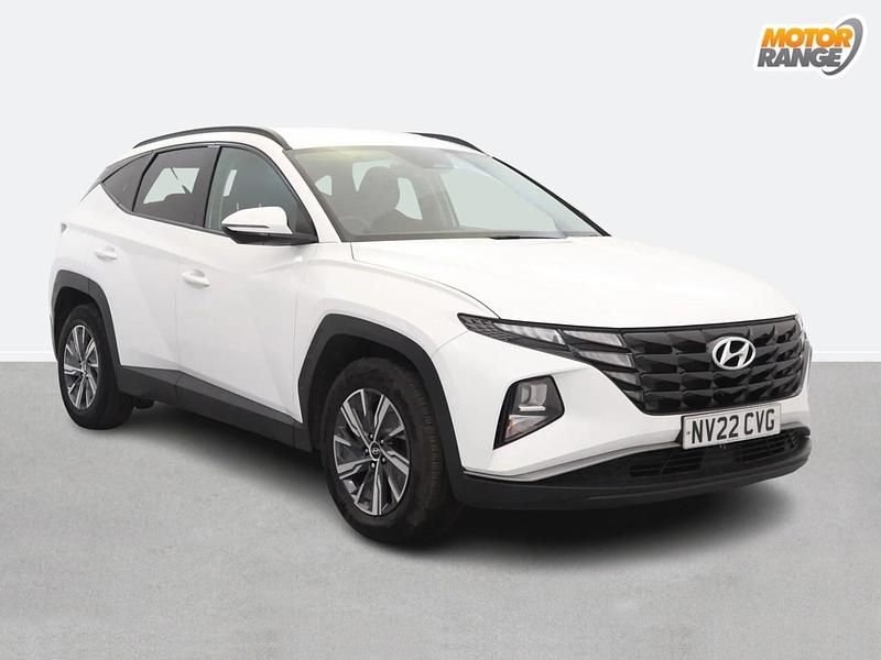 White Used 2022 Hyundai Tucson SE SUV | £16,895 (Fair price) - Image 1/4