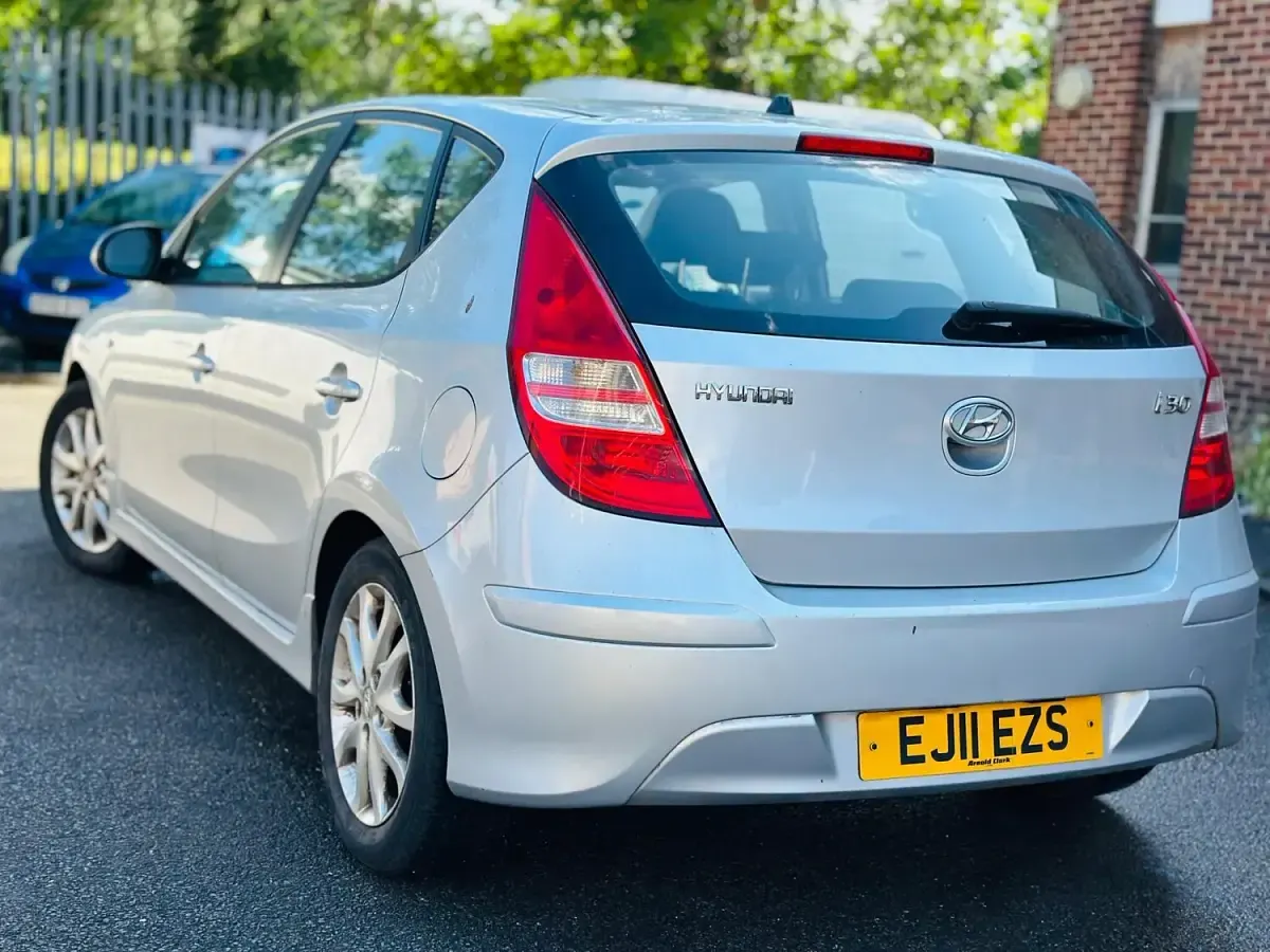 Used Hyundai i30 Comfort 2011 Silver Hatchback