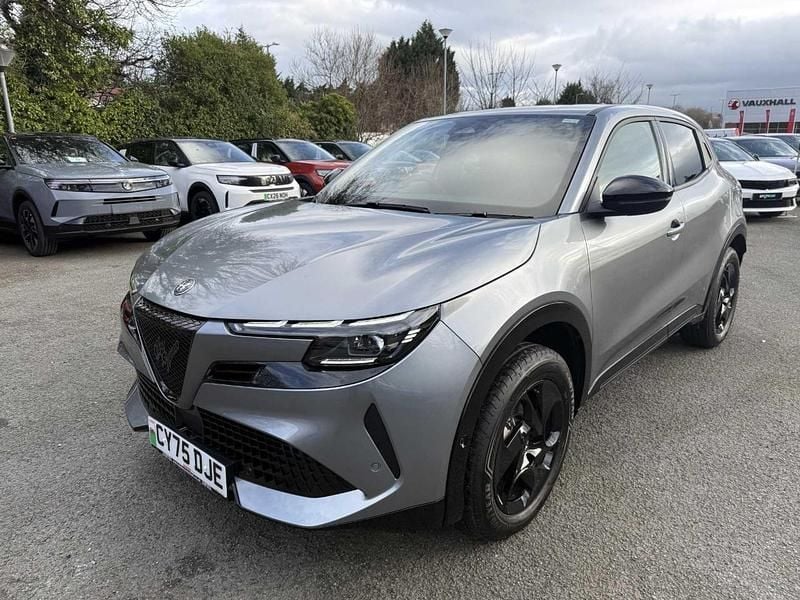 Used Alfa Romeo Junior 134 HP (98 kW) 2025 Grey SUV