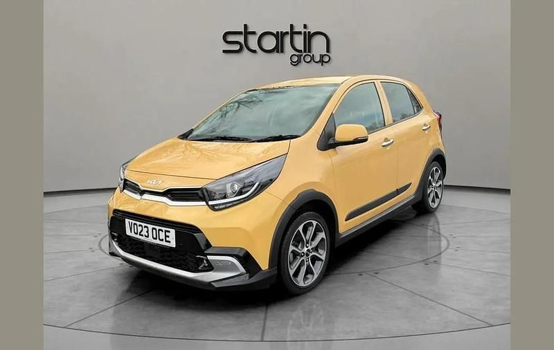 Used Kia Picanto X-Line 65 HP (47 kW) 2023 Yellow Hatchback