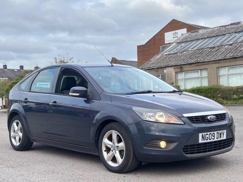 Used Ford Focus Zetec 2009 Grey Hatchback
