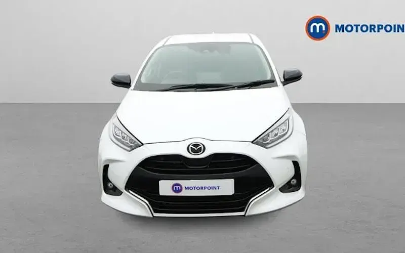 Used Mazda 2 116 HP (85 kW) 2023 White Hatchback