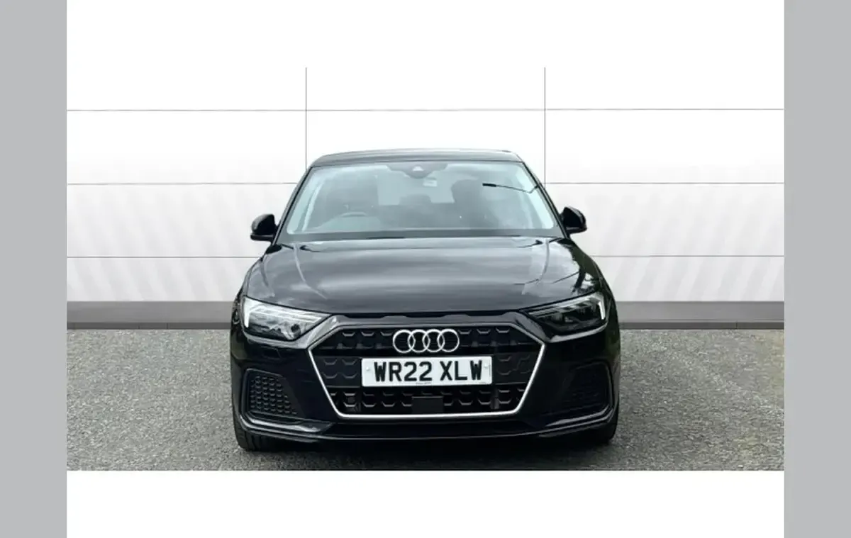 Used Audi A1 Sport 95 HP (69 kW) 2022 Black SUV