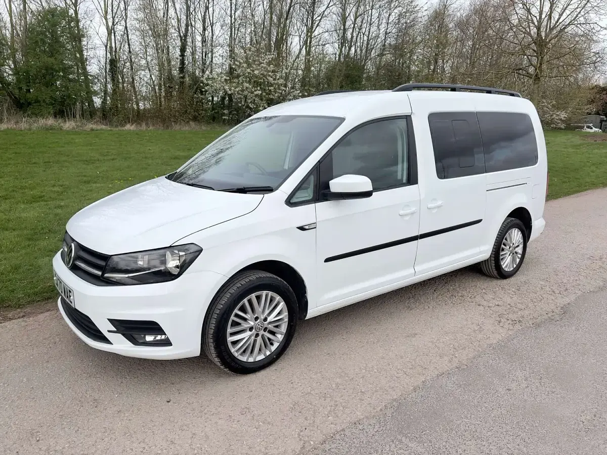 Used VW Caddy Life 122 HP (89 kW) 2020 White MPV
