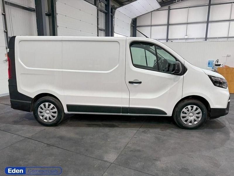 New Nissan Primastar Acenta 110 HP (80 kW) 2026 White MPV