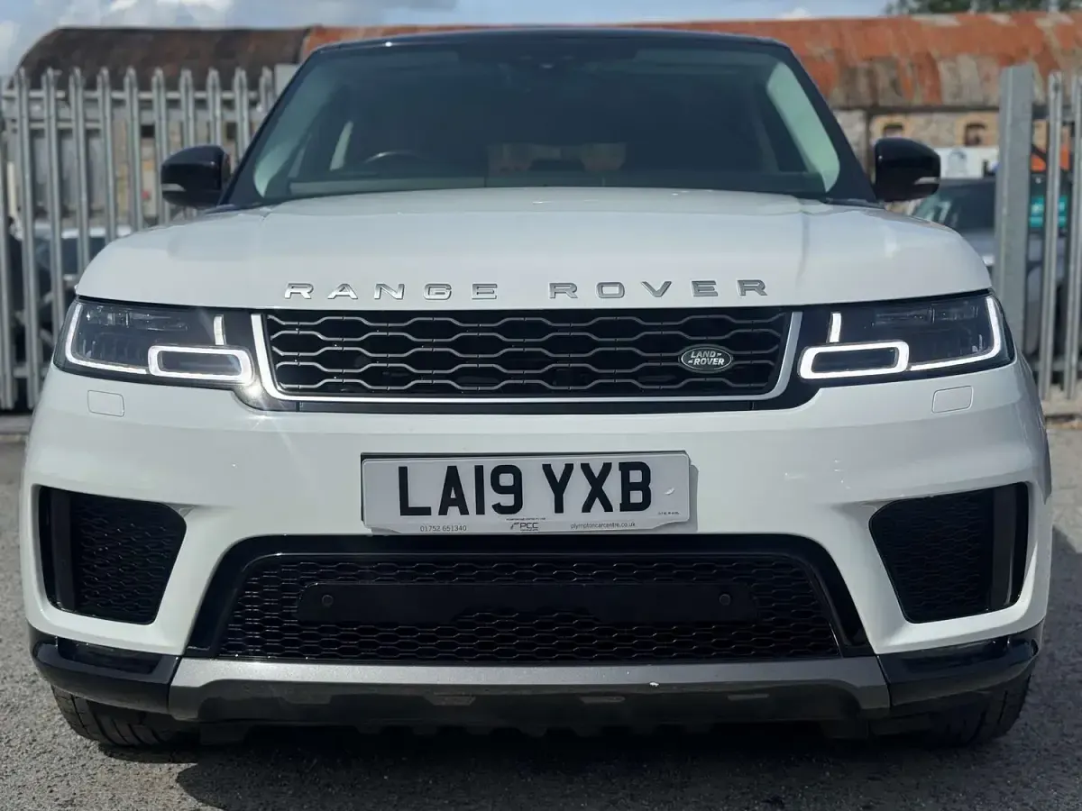 Gebraucht Land Rover Range Rover Sport HSE 306 PS (225 kW) 2019 Weiß SUV