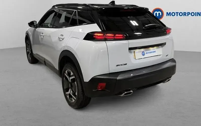 Second-hand Peugeot 2008 GTi 131 CP (96 kW) 2024 Alb SUV