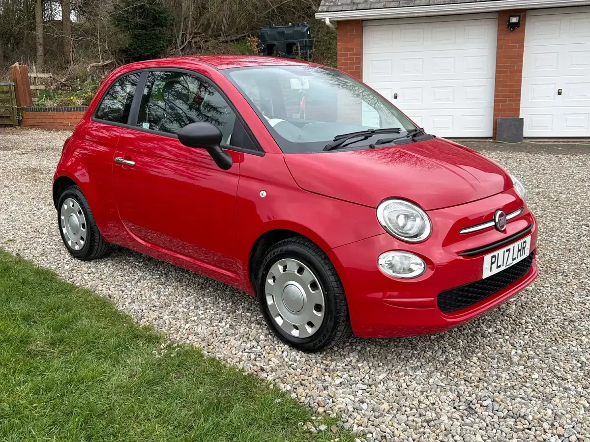 Used Fiat 500 Pop 69 HP (50 kW) 2017 Red Hatchback