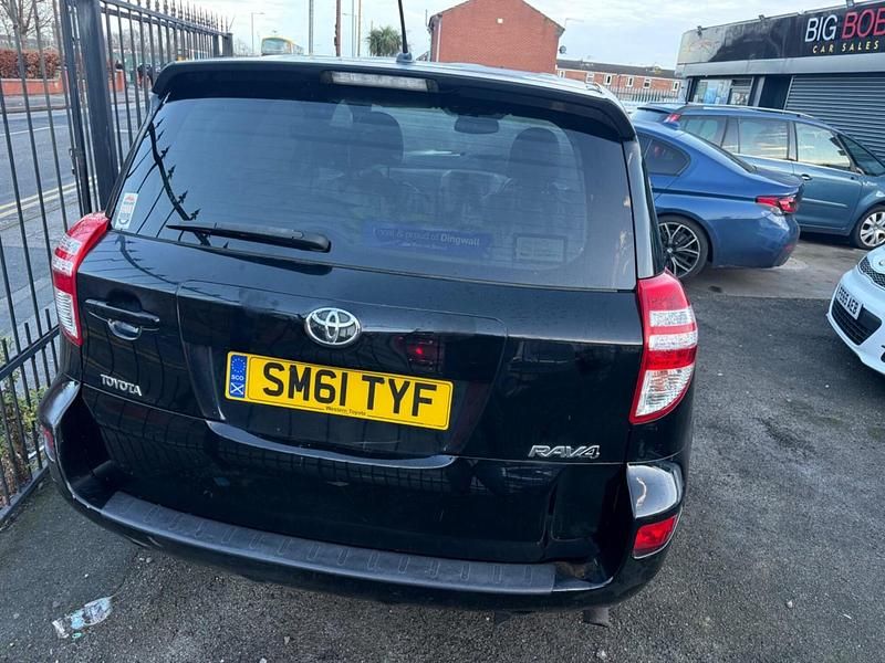 Used Toyota RAV4 2011 Black Estate