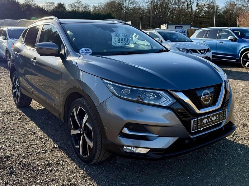 Used Nissan Qashqai Tekna 110 HP (80 kW) 2017 Grey SUV