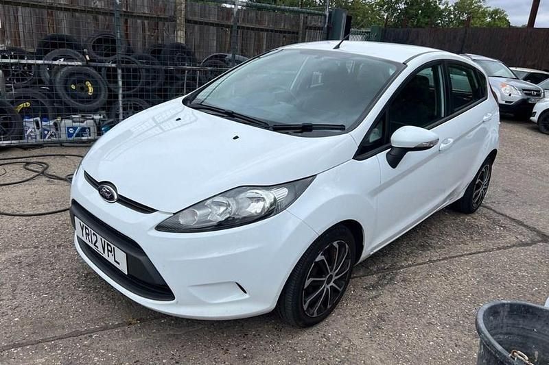 White Used 2012 Ford Fiesta Hatchback | £2,895 (Fair price) - Image 1/1